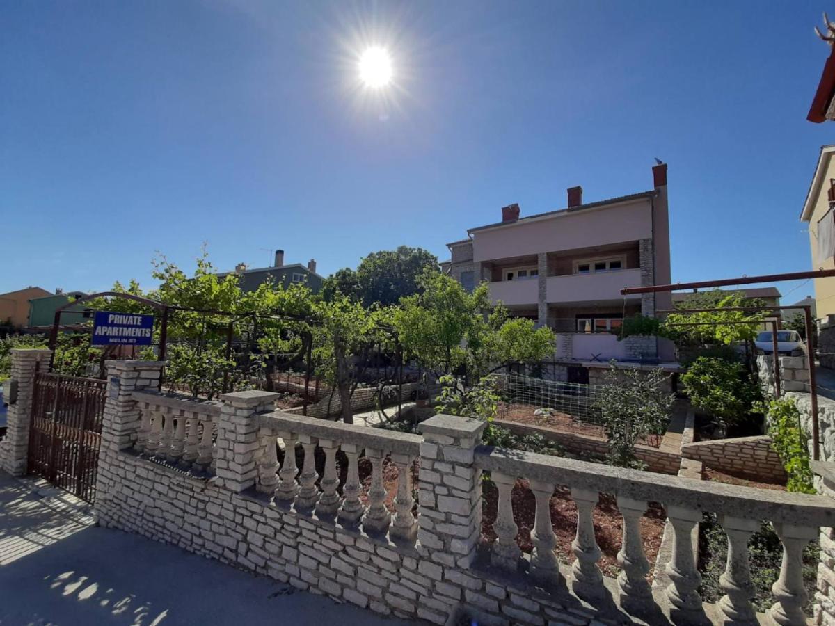 Apartments Izabela Muzic-Fornaric Cres Exteriér fotografie